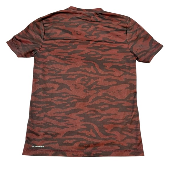 Men’s Reebok athletic shirt - Picture 2 of 3